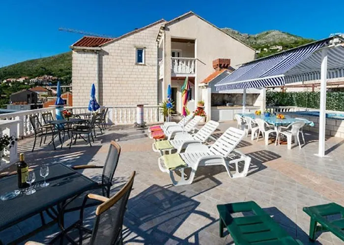 公寓 阿尔卡公寓 *